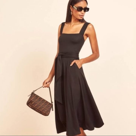 Reformation Dresses & Skirts - NWT Reformation Jeans Helina Dress sz M black